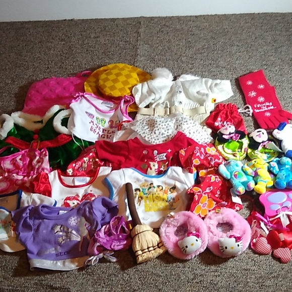 Build-A-Bear Other - Huge Lot of Build a Bear Clothes and Accessories
